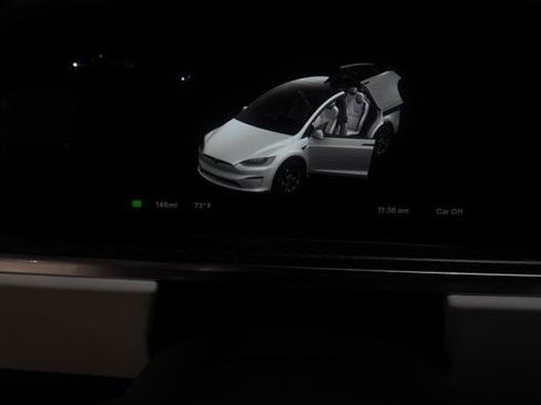 Used 2022 Tesla Model X Plaid image 17