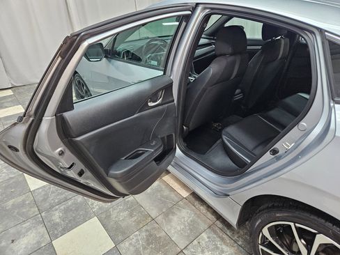 Used 2019 Honda Civic Sport image 11