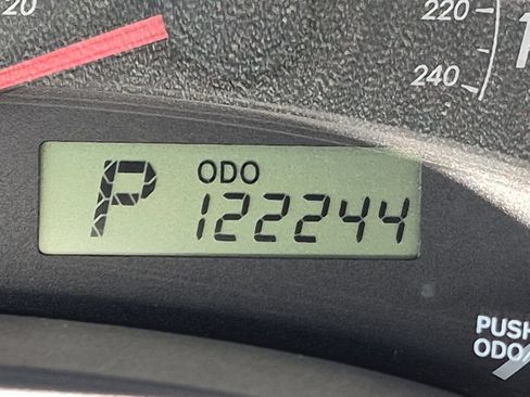 Used 2012 Toyota Corolla LE FWD image 11