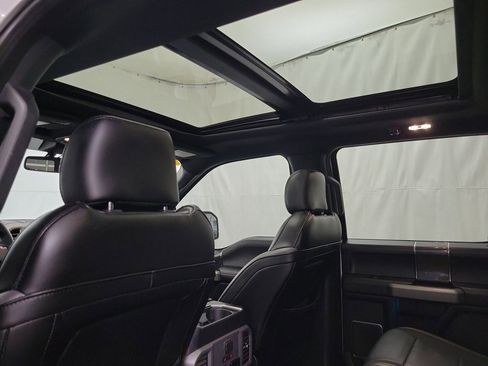 Used 2019 Ford F150 Raptor w/ Equipment Group 802A Luxury image 11