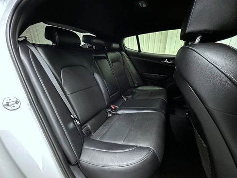 Used 2021 Kia Stinger GT-Line w/ Sun & Sound Package image 18