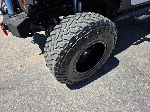 Used 2008 Jeep Wrangler Rubicon w/ PWR Convenience Group AWD/4WD image 20