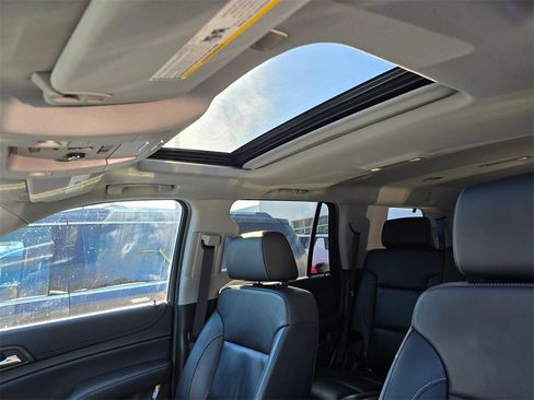 Used 2020 Chevrolet Tahoe LT w/ Luxury Package image 21
