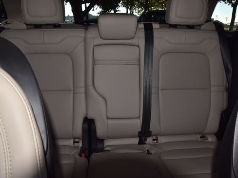 Certified 2025 Lincoln Corsair AWD w/ Equipment Group 101A image 20