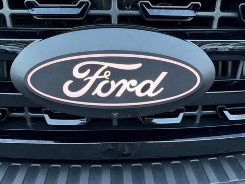 Used 2023 Ford F250 Lariat w/ FX4 Off-Road Package image 31