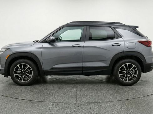 Used 2025 Chevrolet TrailBlazer LT image 5