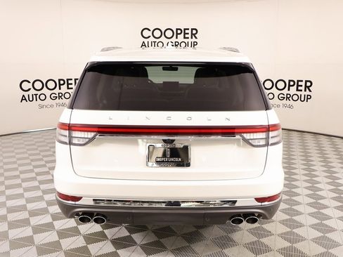 Used 2022 Lincoln Aviator Reserve w/ Equipment Group 201A image 24