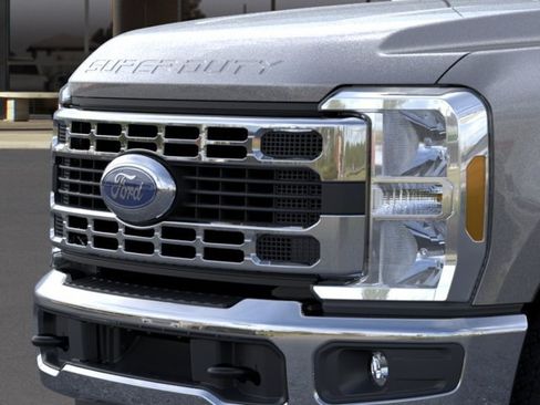 New 2026 Ford F350 XLT AWD/4WD image 17