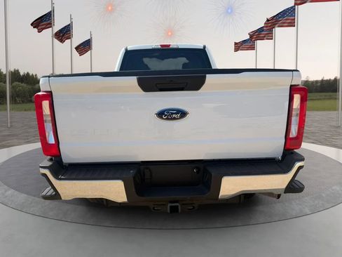 Used 2018 Ford F250 XL w/ Power Equipment Group AWD/4WD image 10