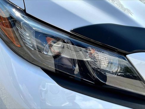 Used 2023 Toyota Camry SE FWD image 32