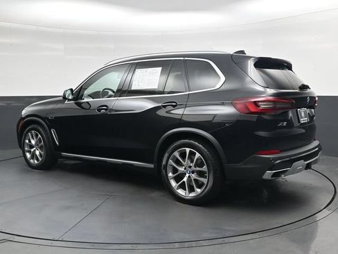 Used 2022 BMW X5 xDrive45e w/ Executive Package AWD/4WD image 7
