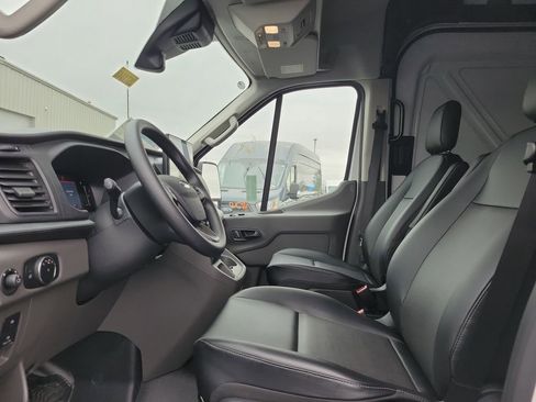 New 2026 Ford Transit 250 148 Medium Roof image 16