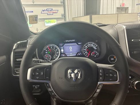 Used 2025 RAM 1500 Big Horn AWD/4WD image 22