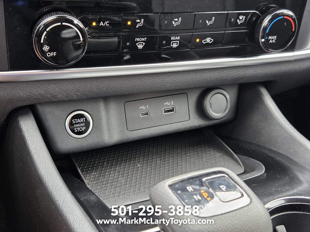 Used 2021 Nissan Rogue S FWD image 18