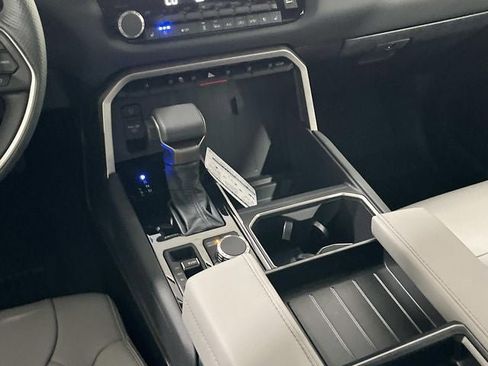 New 2026 Toyota Tundra Limited AWD/4WD image 15