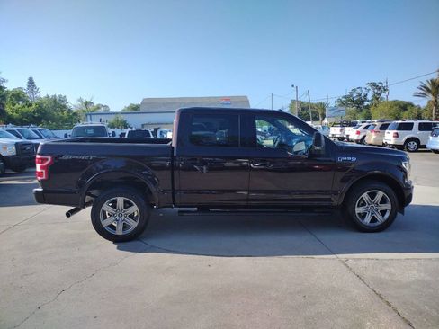 Used 2018 Ford F150 XLT w/ Equipment Group 302A Luxury image 10
