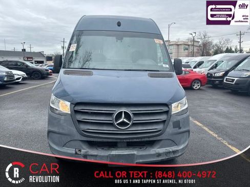 Used 2019 Mercedes-Benz Sprinter 170 image 2