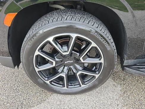 Certified 2021 Chevrolet Suburban RST AWD/4WD image 7