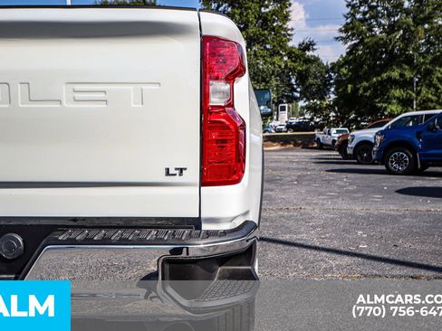 Used 2024 Chevrolet Silverado 2500 LT image 18