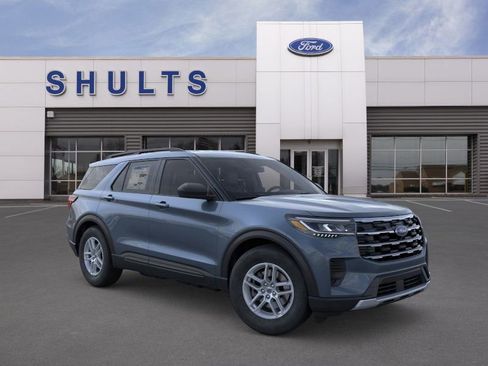 New 2026 Ford Explorer Active image 7