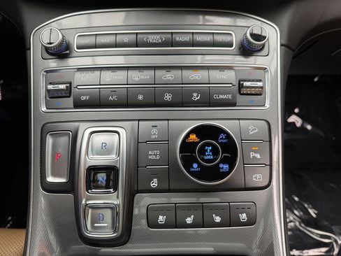 Used 2023 Hyundai Santa Fe Calligraphy AWD/4WD image 20