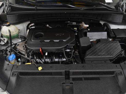 Used 2018 Hyundai Tucson Sport image 30