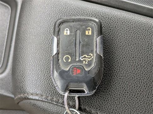 Used 2022 Chevrolet Silverado 1500 LT image 29