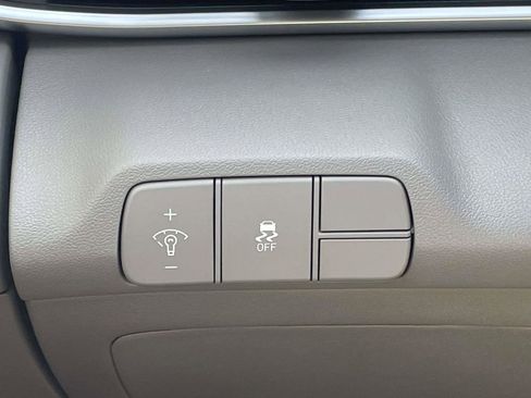 New 2026 Hyundai Elantra SEL Sport FWD image 25