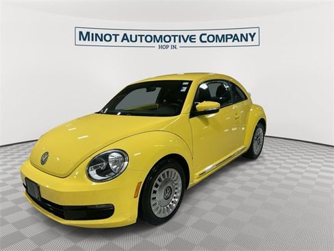 Used 2014 Volkswagen Beetle 1.8T image 4