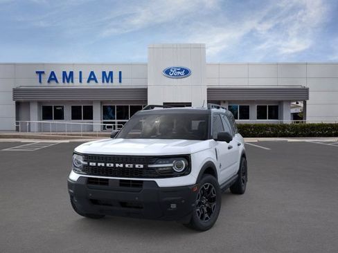 New 2026 Ford Bronco Sport Outer Banks w/ Outer Banks Tech Package+ AWD/4WD image 2