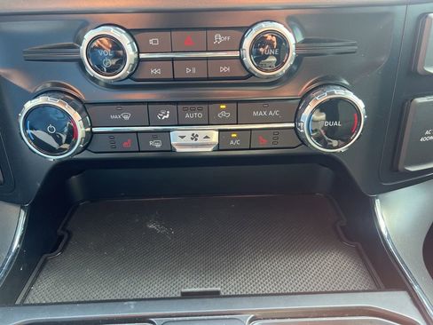 Used 2025 Ford F150 XLT w/ Equipment Group 302A MID AWD/4WD image 15