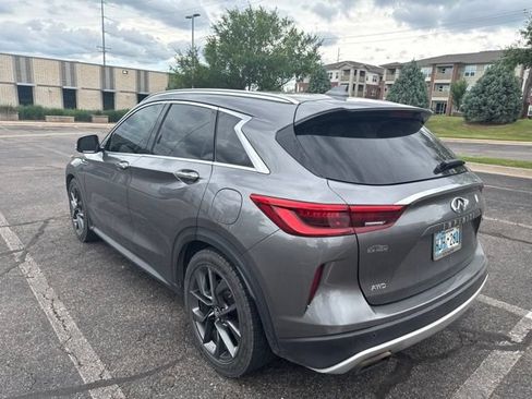 Used 2019 INFINITI QX50 Essential w/ Sensory Package AWD/4WD image 4