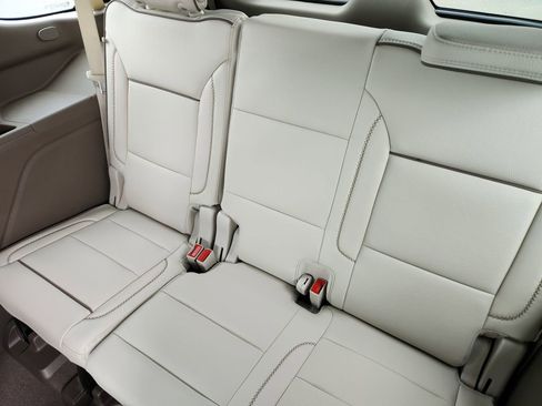 New 2026 GMC Yukon Denali image 10