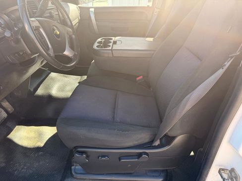 Used 2011 Chevrolet Silverado 1500 LT w/ All-Star Edition image 7