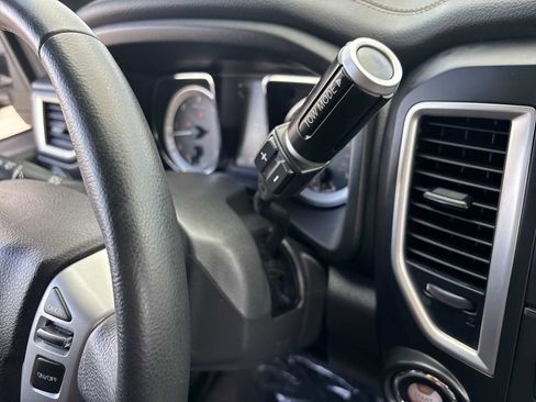 Used 2019 Nissan Titan SL w/ Midnight Edition image 20