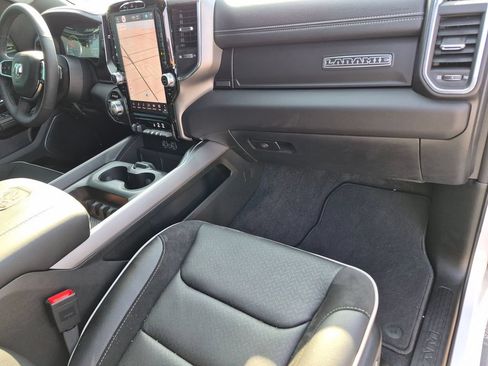 Used 2026 RAM 1500 Laramie w/ Laramie Preferred Package AWD/4WD image 21
