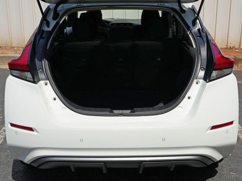 Used 2023 Nissan Leaf S FWD image 9