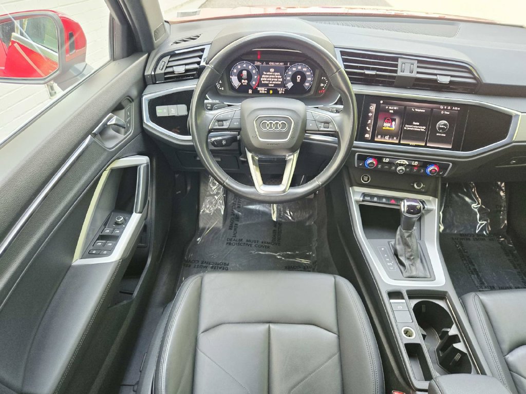 Used 2023 Audi Q3 2.0T Premium AWD/4WD image 11