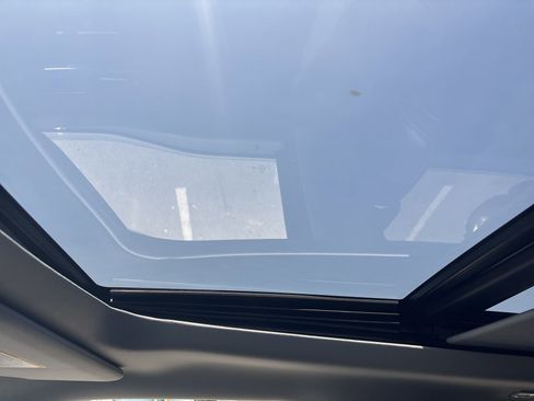 Used 2024 Ford F350 Lariat w/ Camper Package image 29