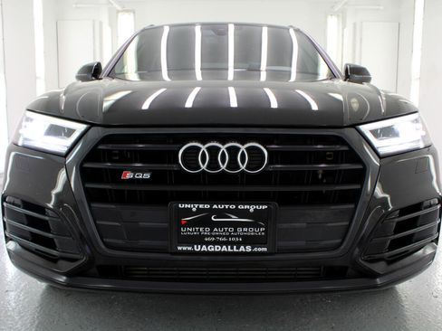 Used 2019 Audi SQ5 Premium Plus w/ Premium Plus Package image 26