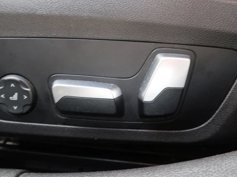 Used 2022 BMW M340i RWD image 28