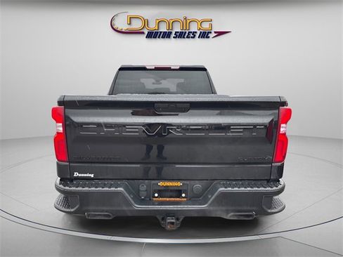 Used 2021 Chevrolet Silverado 1500 Custom Trail Boss w/ Midnight Edition image 4