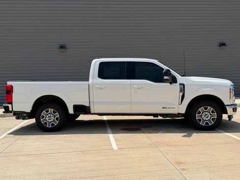 New 2026 Ford F250 Lariat RWD image 2