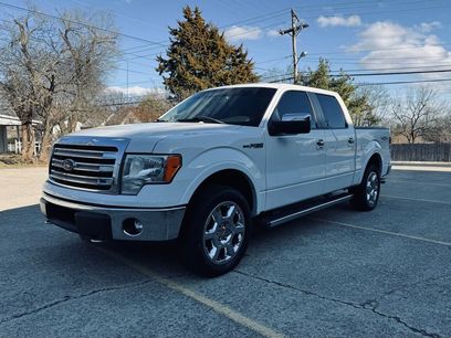 Used 2014 Ford F150 Lariat w/ Lariat Chrome Package