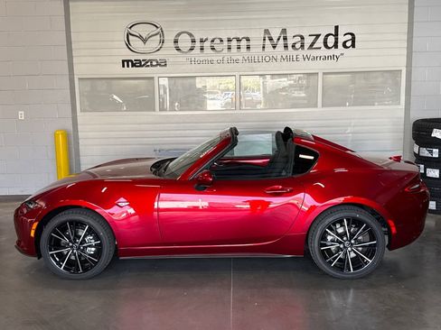New 2026 MAZDA MX-5 Miata RF Grand Touring w/ Weather Package RWD image 8