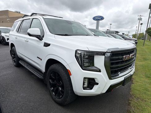 Used 2022 GMC Yukon AT4 AWD/4WD image 2