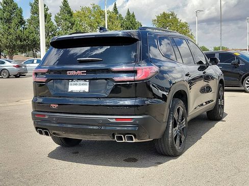 Used 2025 GMC Acadia Elevation w/ Elevation Premium Package FWD image 12