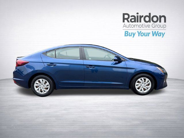 Used 2020 Hyundai Elantra SE FWD image 7