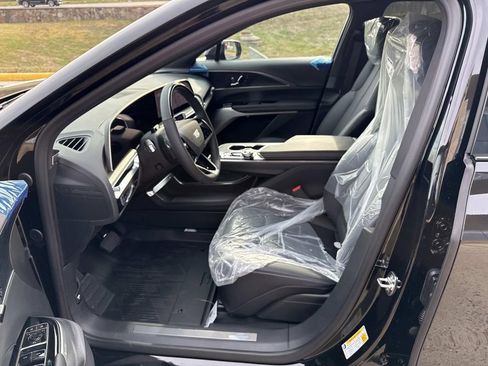 New 2026 Cadillac Lyriq Premium Sport image 8