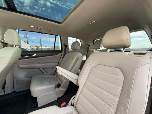 Certified 2025 Volkswagen Atlas SEL image 13